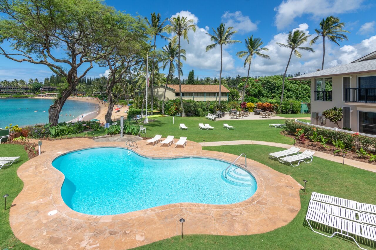 napili-surf-beach-sesort .jpeg