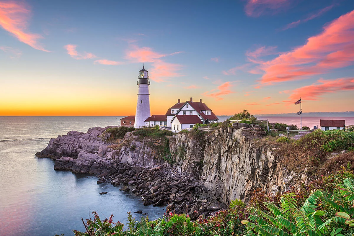 coastal-maine-vacation.webp