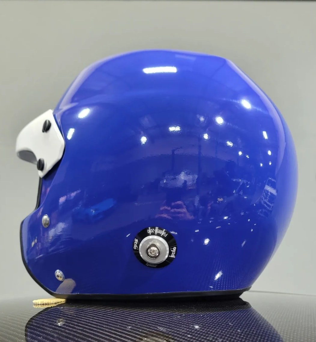 helmet-2.jpg