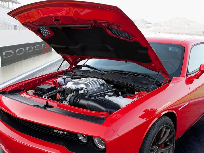 2015 dodge challenger srt hellcat engine 