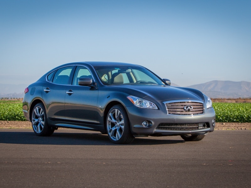infiniti q70 