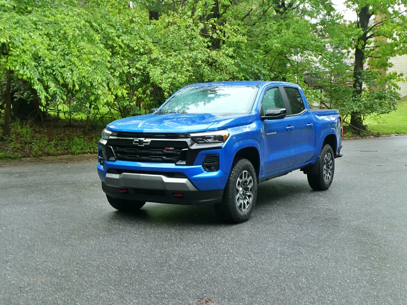 2024 Chevrolet Colorado Z71 ・  Photo by Brady Holt