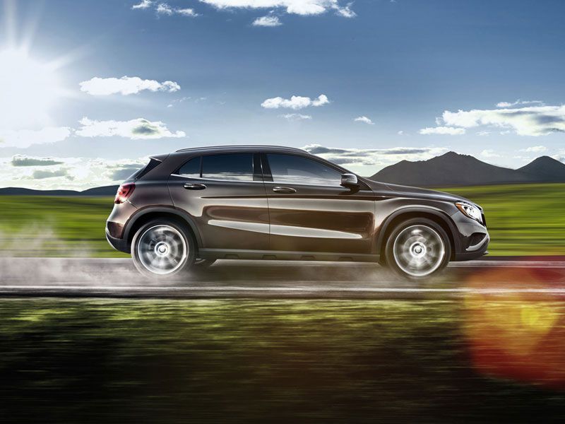 2015 Mercedes Benz GLA CLASS profile 
