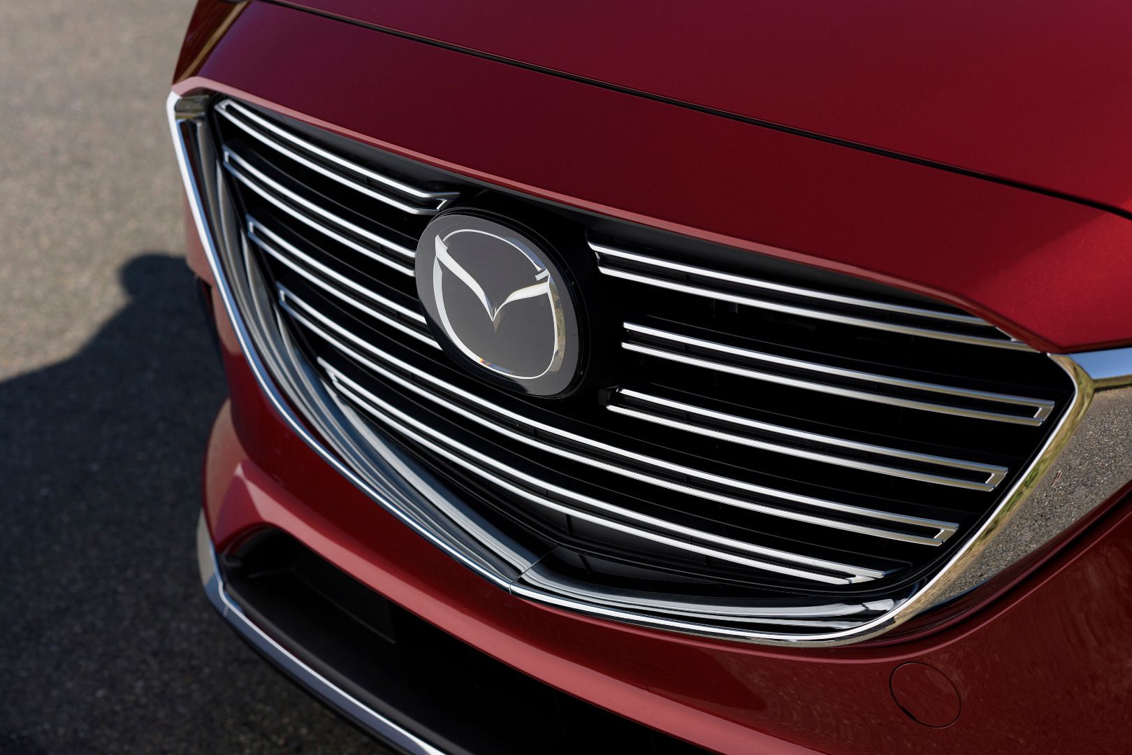 2016 Mazda CX 9 frontgrille ・  Photo by Mazda 