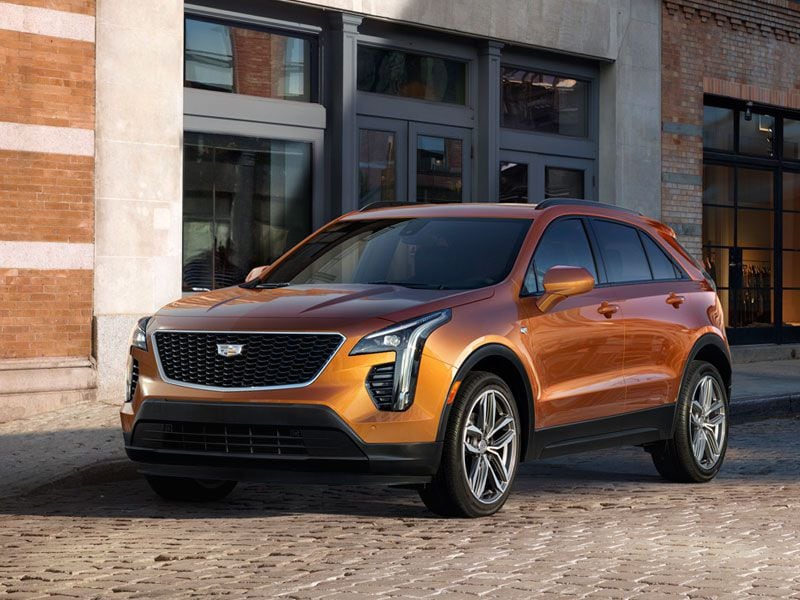 2019 Cadillac XT4 exterior front angle ・  Photo by Cadillac