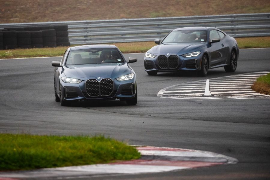  Photo by BMW 