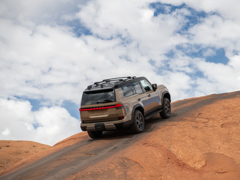 2024 Lexus GX Overtrail+ ・  Photo by Lexus