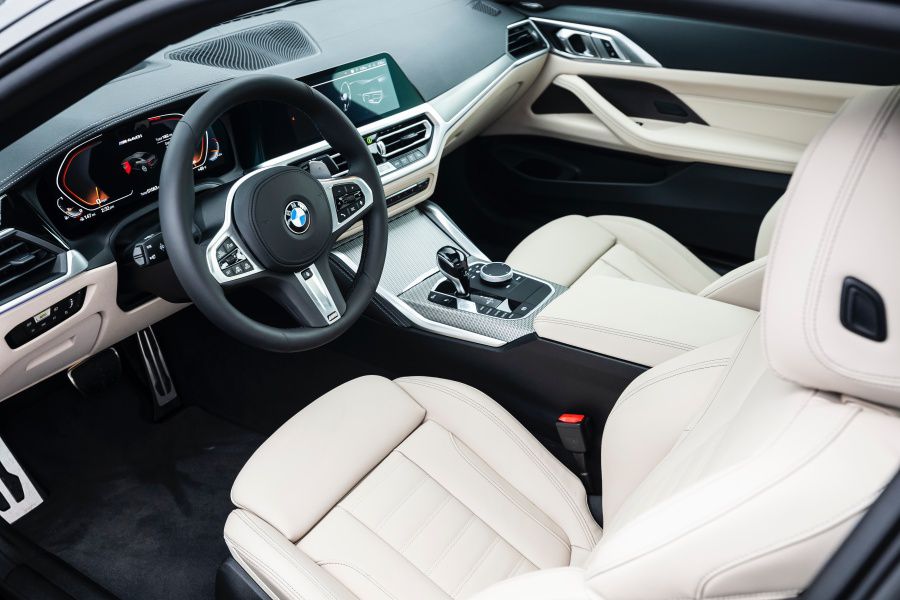  Photo by BMW 
