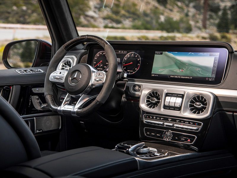  Photo by Mercedes-Benz 