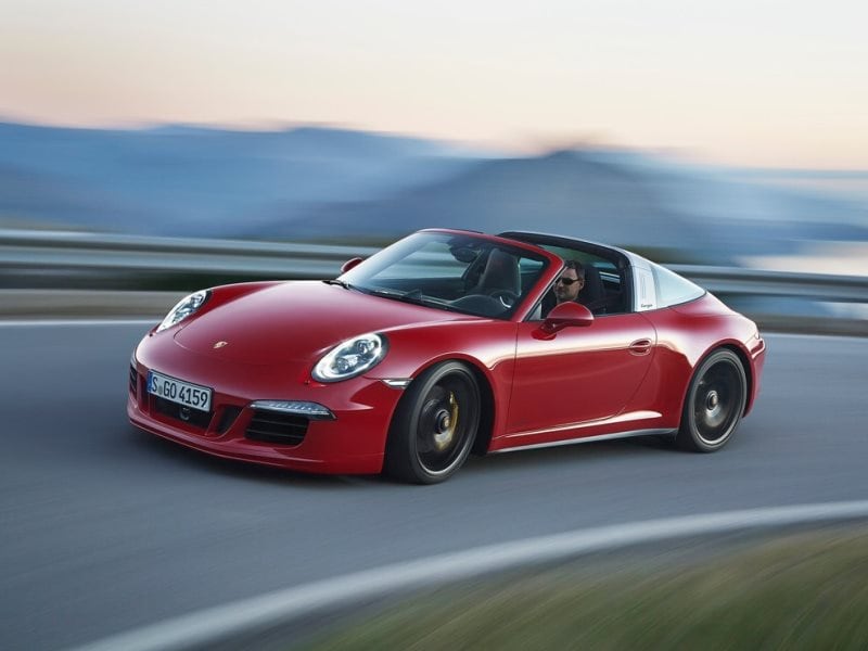  Photo by Porsche 