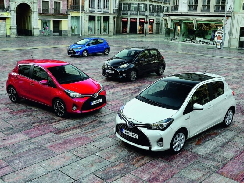 2015 toyota yaris 