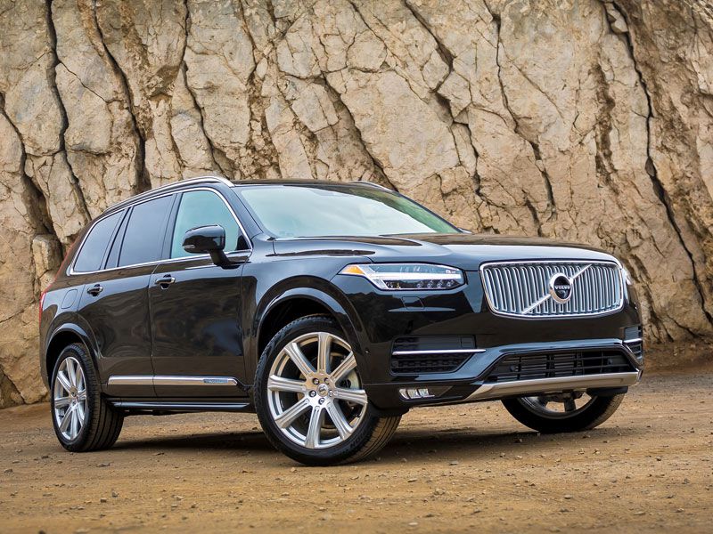 2016 Volvo XC90 ・  Photo by Volvo 