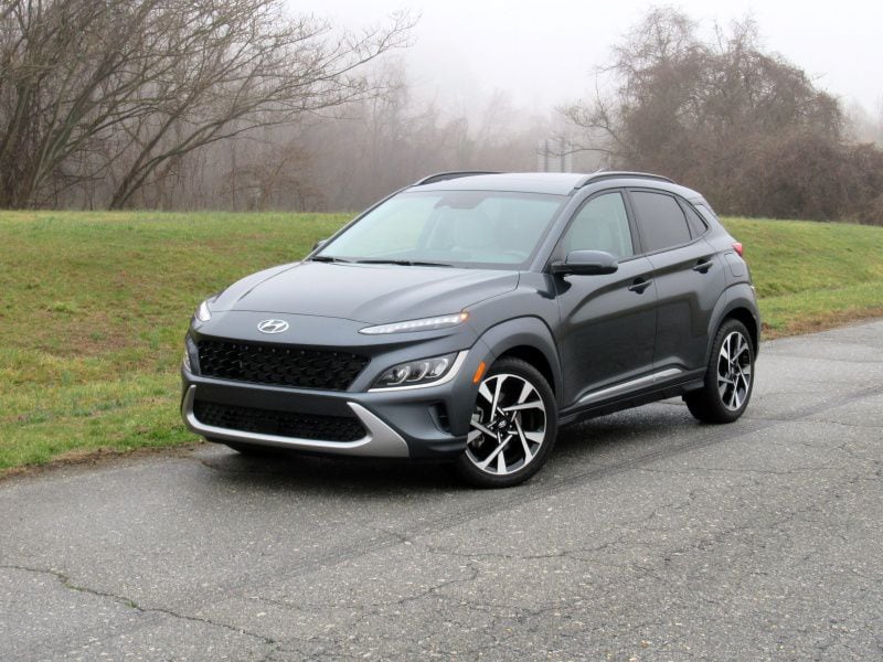 2022 Hyundai Kona Limited ・  Photo by Brady Holt