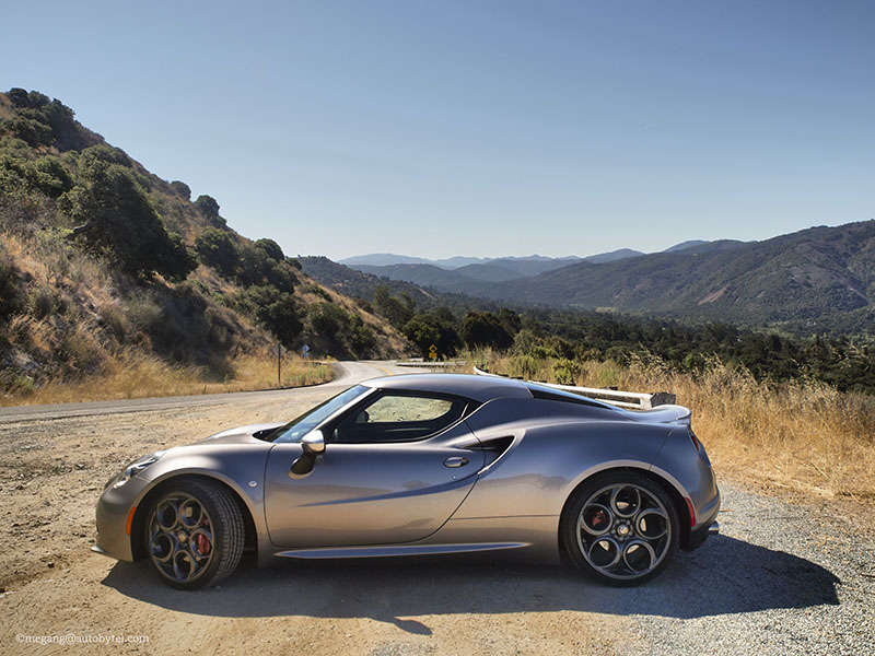 2015 alfa romeo 4c 