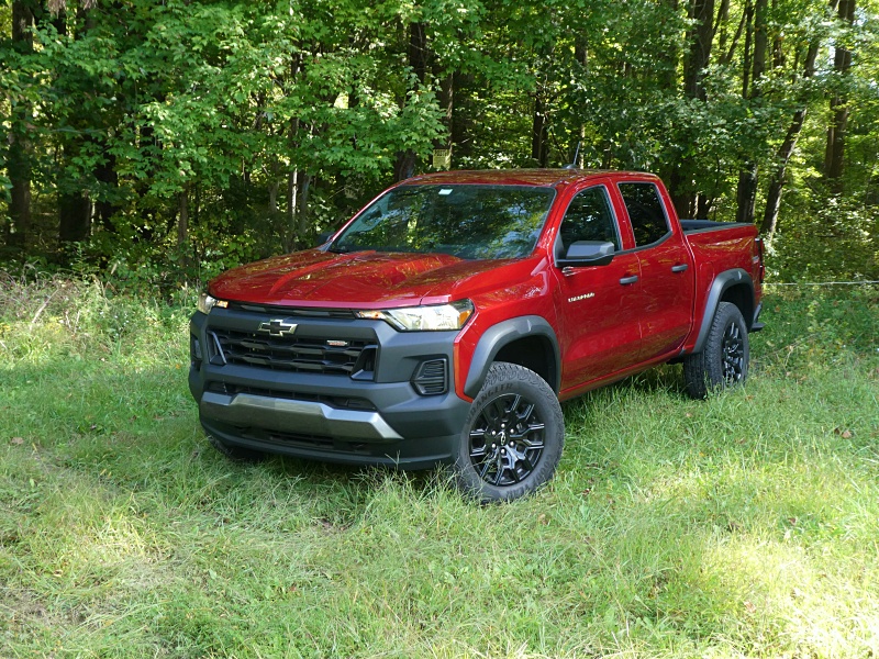 2023 Chevrolet Colorado Trail Boss ・  Photo by Brady Holt