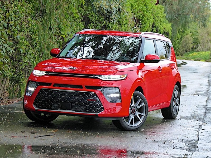2020 Kia Soul hero ・  Photo by Ron Sessions