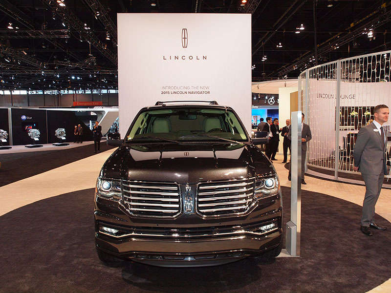 2014 LA Auto Show lincoln navigator 