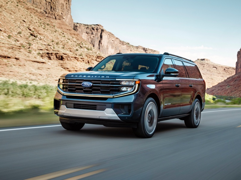 2025 Ford Expedition Platinum ・  Photo by Ford