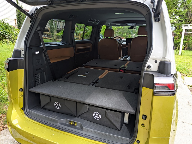 2025 Volkswagen ID.Buzz Pro S Plus ・  Photo by Brady Holt
