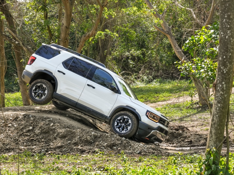 2026 Honda Passport ・  Photo by Honda