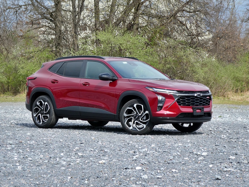 2025 Chevrolet Trax 2RS ・  Photo by Brady Holt