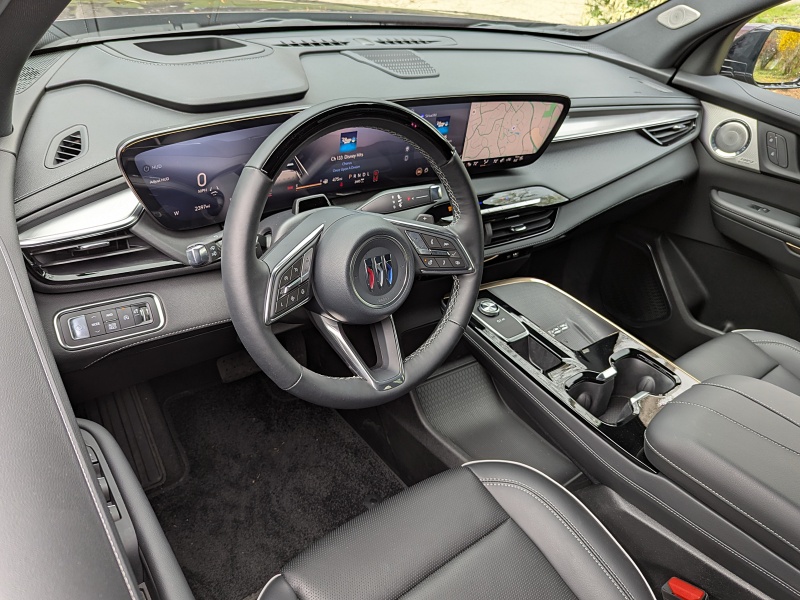 2025 Buick Enclave Avenir ・  Photo by Brady Holt