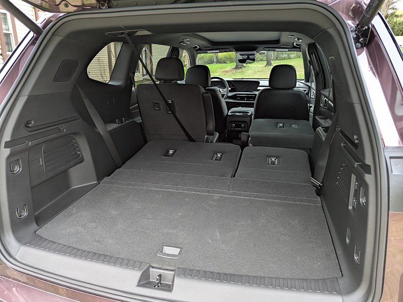 2025 Buick Enclave Avenir ・  Photo by Brady Holt