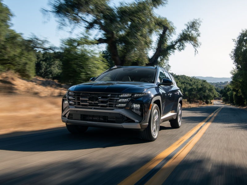 2025 Hyundai Tucson Hybrid ・  Photo by Hyundai