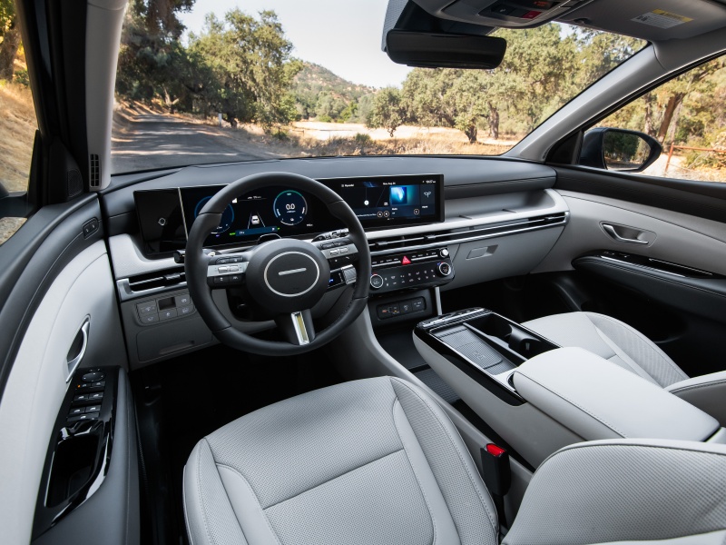 2025 Hyundai Tucson  ・  Photo by Hyundai