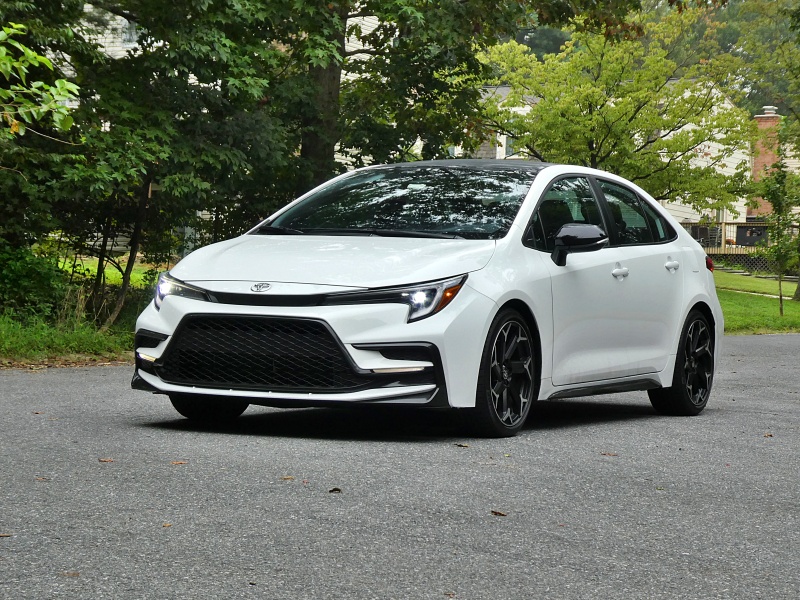 2025 Toyota Corolla Road Test and Review