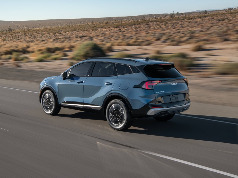 2026 Kia Sportage Hybrid ・  Photo by Kia