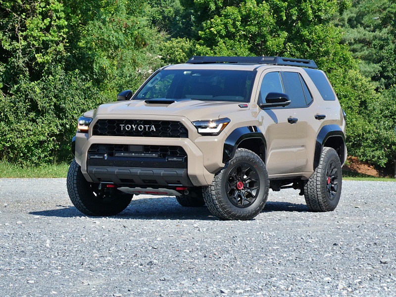 2025 Toyota 4Runner Hybrid Road Test and Review
