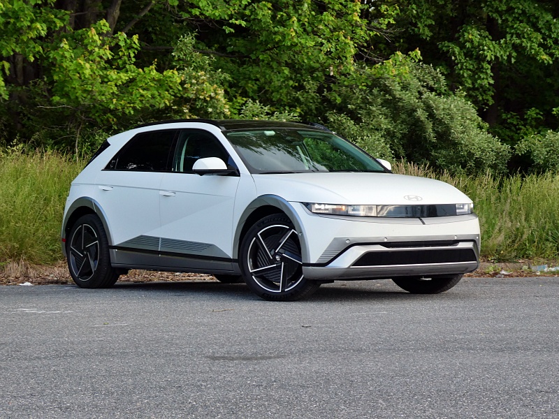 2025 Hyundai Ioniq 5 Limited ・  Photo by Brady Holt