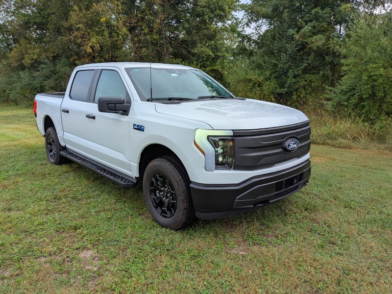 2025 Ford F-150 Lightning Road Test and Review