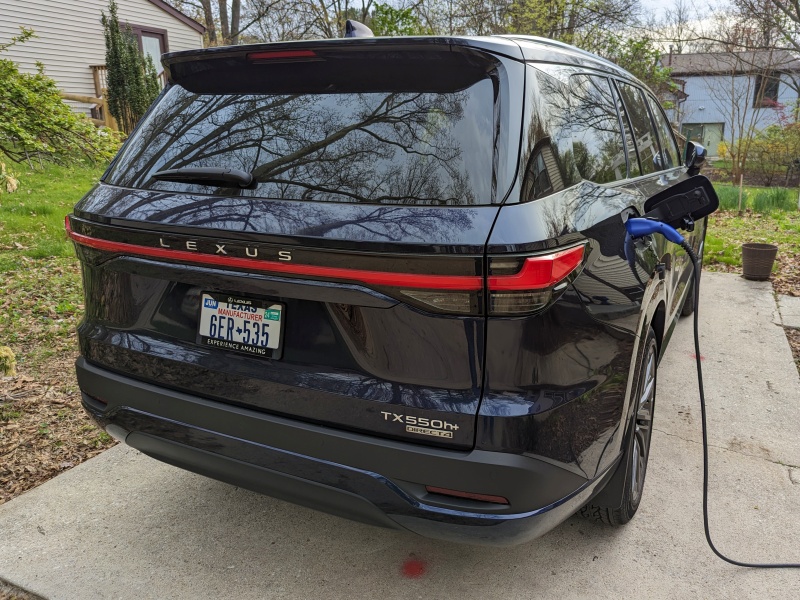 2024 Lexus TX 550h+ PHEV ・  Photo by Brady Holt