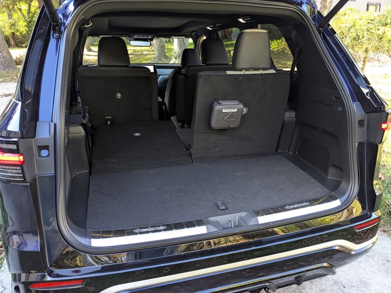 2025 Lexus TX 500h ・  Photo by Brady Holt