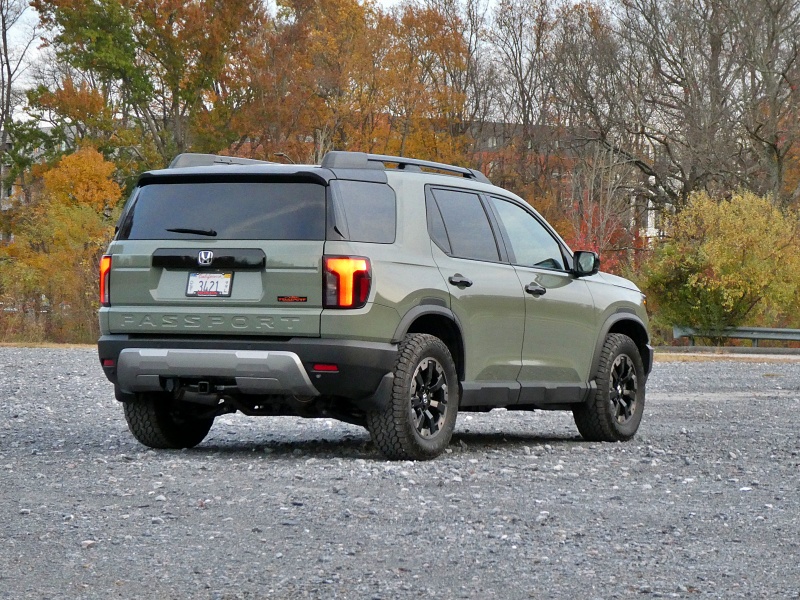 2026 Honda Passport TrailSport Elite ・  Photo by Brady Holt
