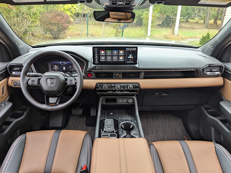 2026 Honda Passport TrailSport Elite ・  Photo by Brady Holt