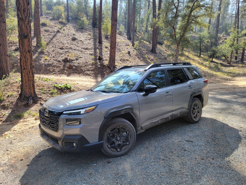 2026 Subaru Outback ・  Photo by Ron Sessions