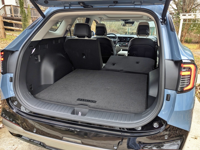 2026 Kia Sportage Hybrid SX Prestige ・  Photo by Brady Holt