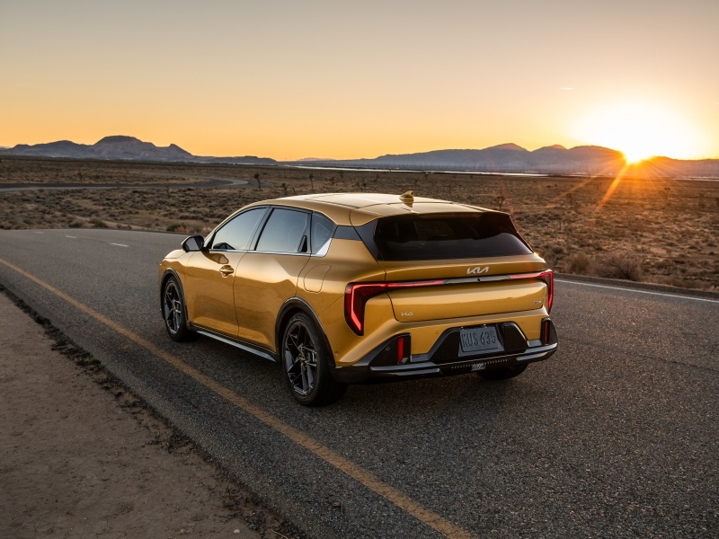 2026 Kia K4 Hatchback ・  Photo by Kia