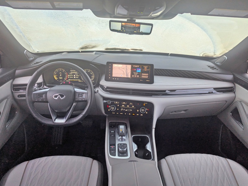 2026 Infinti QX60 Autograph ・  Photo by Brady Holt