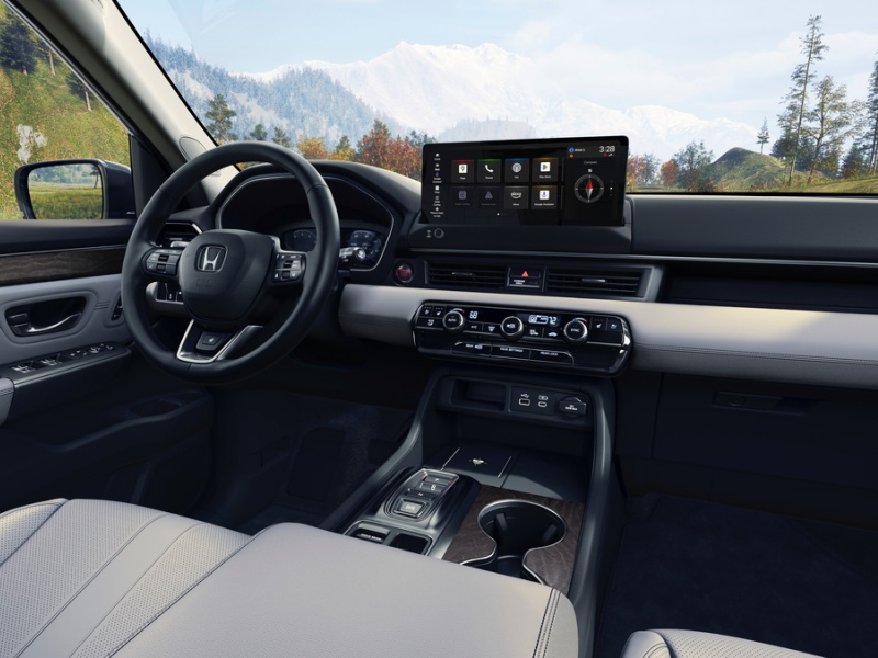 2026 Honda Pilot Elite ・  Photo by Honda