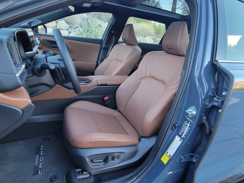 2026 Toyota Crown Signia Limited ・  Photo by Ron Sessions