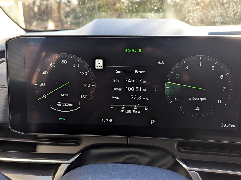 2026 Kia Carnival SX Prestige ・  Photo by Brady Holt