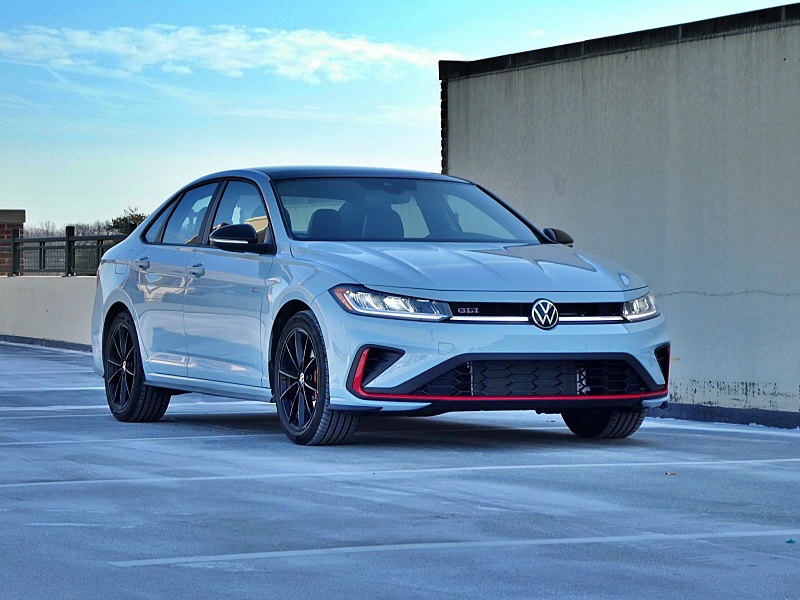 2026 Volkswagen Jetta GLI Autobahn ・  Photo by Brady Holt