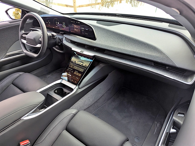 2026 Lucid Air Touring ・  Photo by Brady Holt