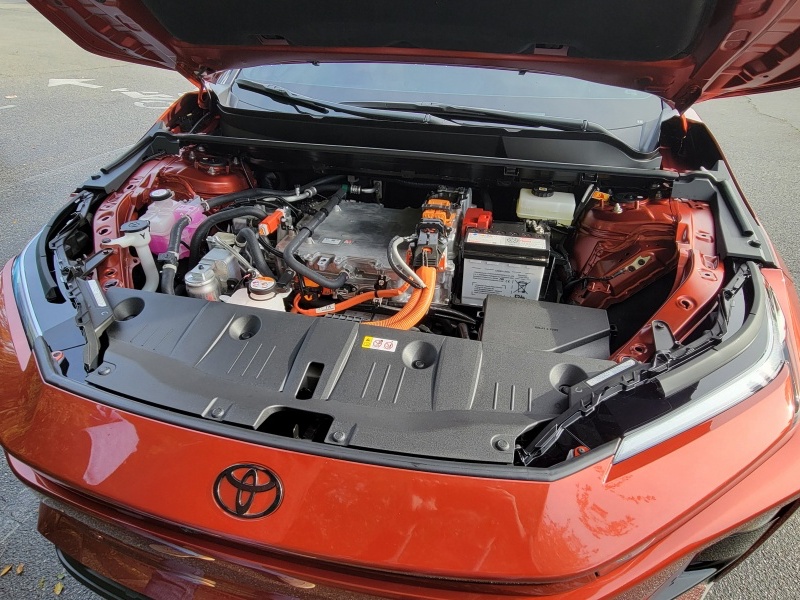 2026 Toyota C-HR ・  Photo by Ron Sessions