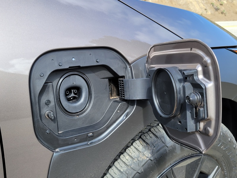 2026 Toyota bZ Woodland ・  Photo by Ron Sessions