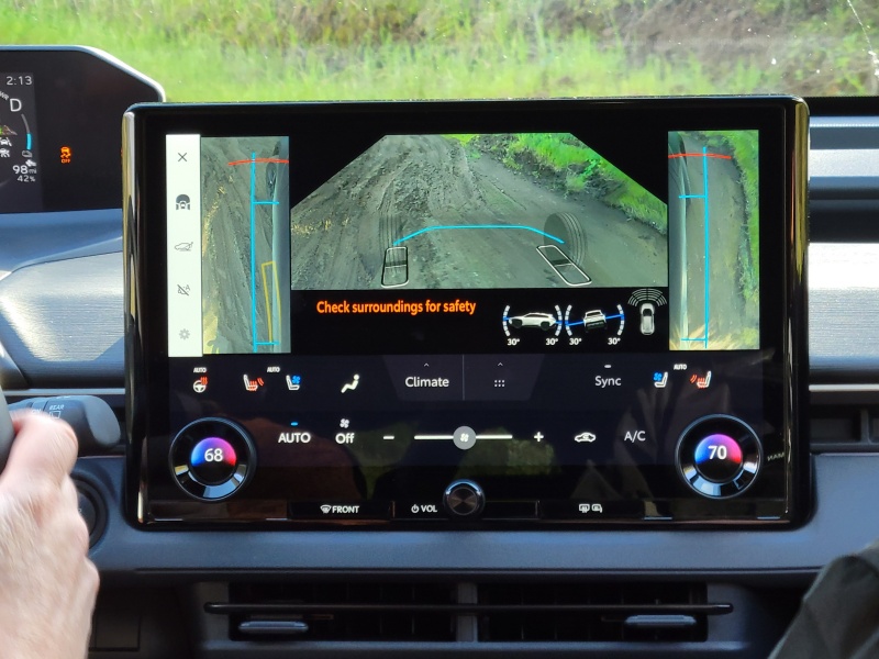 2026 Toyota bZ Woodland ・  Photo by Ron Sessions